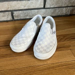 Checked unisex Vans in gray/white